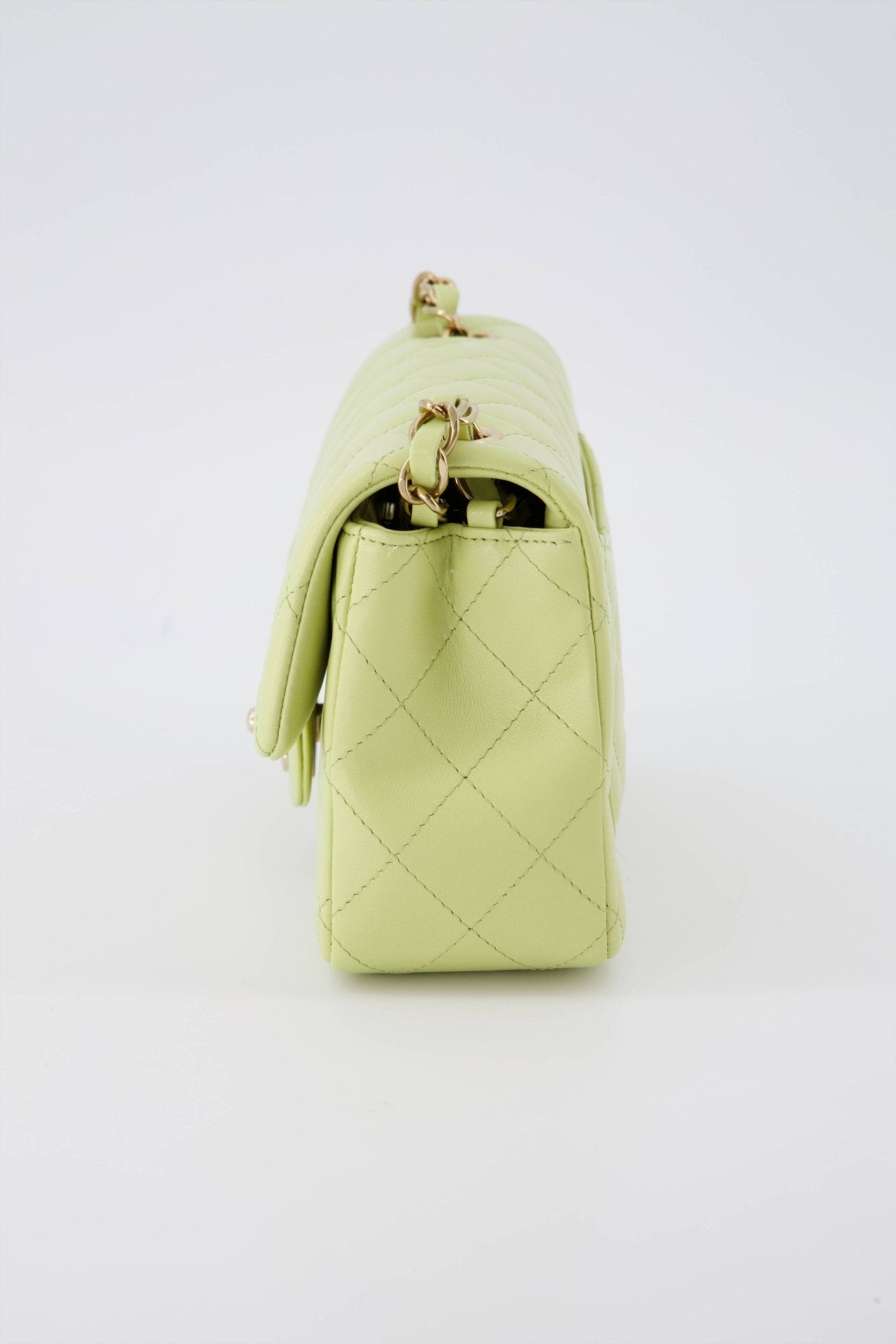WGACA Chanel Sequin Small Half Flap Bag - leather shoulder bag Braun -  Black – RvceShops